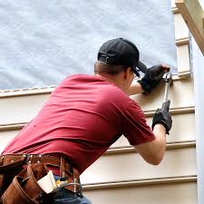 Best Aluminum Siding Installation  in Waynesboro, VA